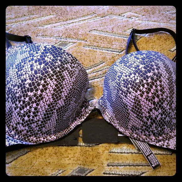 snakeskin bra